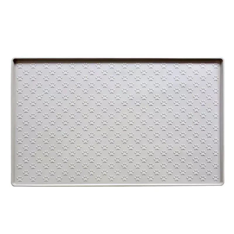 Tapis antiderapant gamelle chien de couleur argent