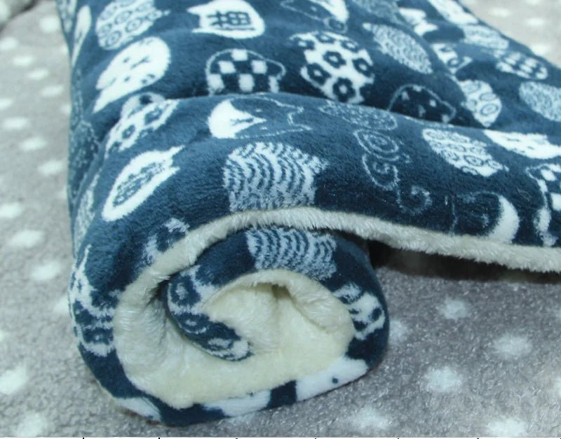 Tapis de sol chien noir et blanc chat