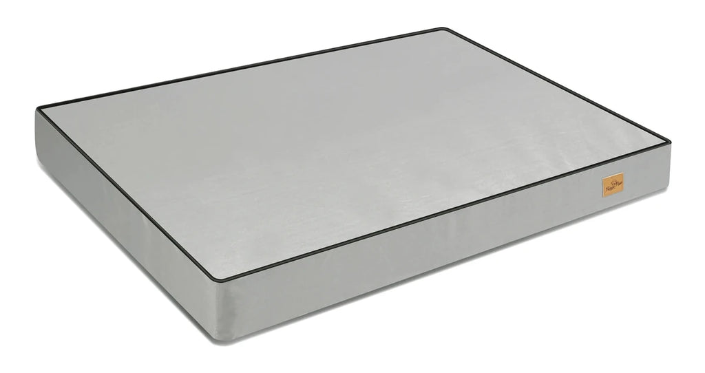 tapis doux pour chien et moelleux de couleur blanc. Image produit Boutiquechien