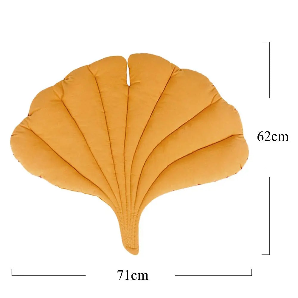 tapis stylé pour chien de couleur orange et design. La feuille fait 62 cm de long sur 71 cm. Image produit Boutiquechien
