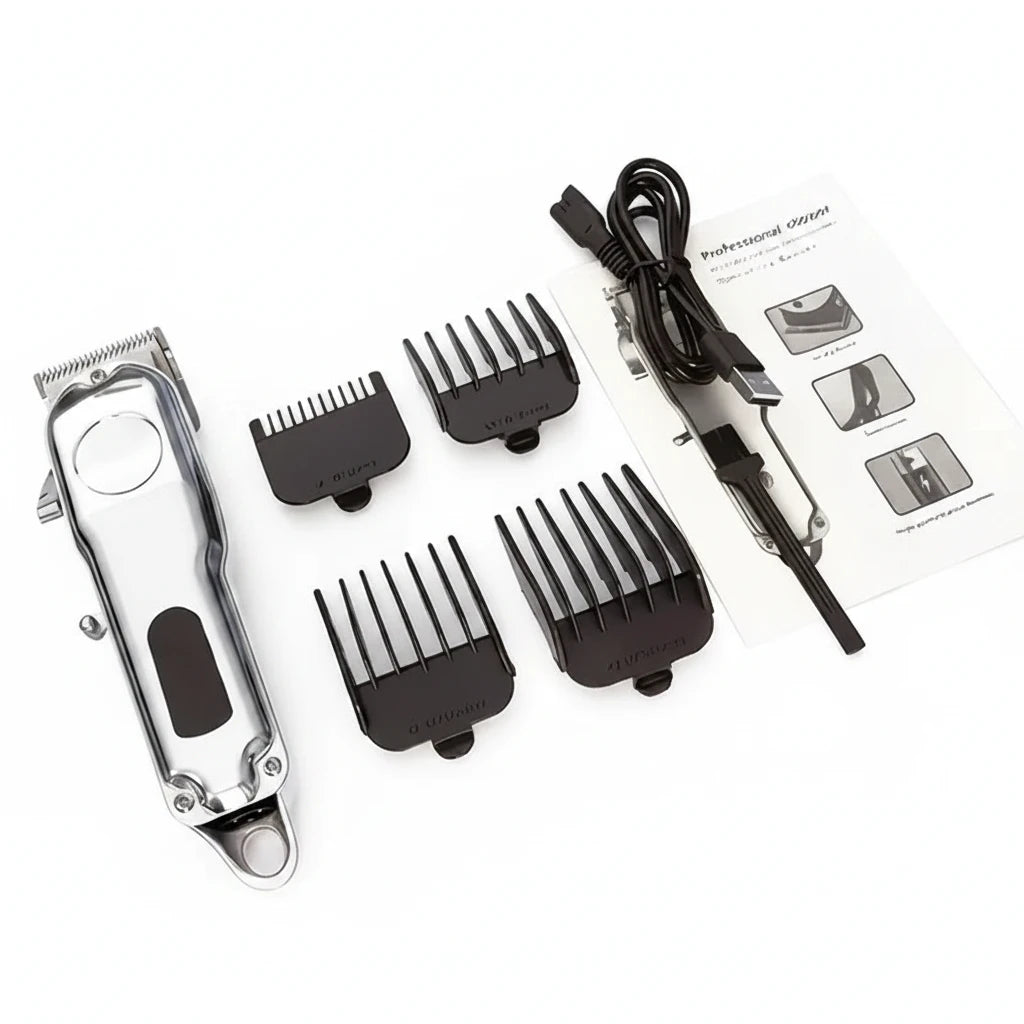 Contenu de la boîte de la tondeuse pour chien de couleur argent avec 4 sabots et un chargeur. Image produit Boutiquechien