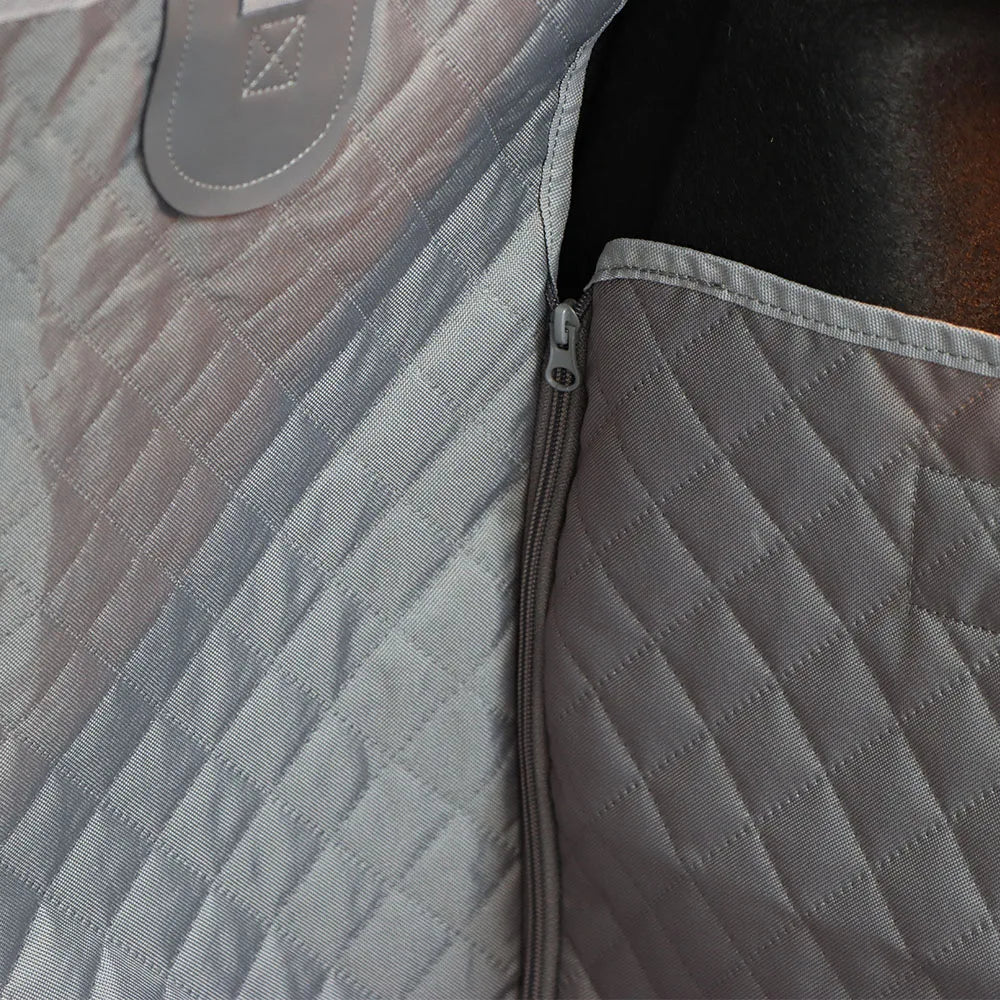 zip pour la housse de protection de coffre de couleur grise pour les coffres. Image produit Boutiquechien
